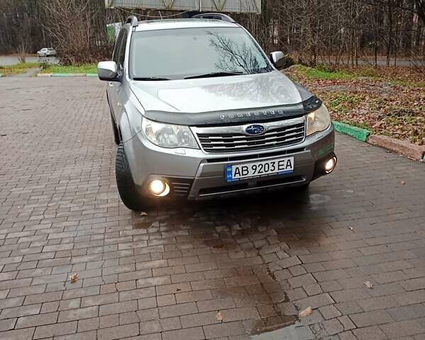 Сірий Субару Forester, об'ємом двигуна 2.5 л та пробігом 233 тис. км за 7800 $, фото 1 на Automoto.ua