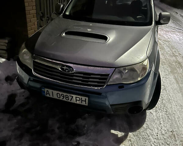 Сірий Субару Forester, об'ємом двигуна 2 л та пробігом 216 тис. км за 5000 $, фото 1 на Automoto.ua