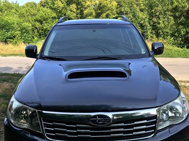 Сірий Субару Forester, об'ємом двигуна 2 л та пробігом 246 тис. км за 8500 $, фото 1 на Automoto.ua