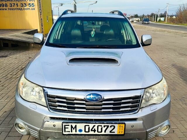 Сірий Субару Forester, об'ємом двигуна 2 л та пробігом 400 тис. км за 3700 $, фото 1 на Automoto.ua