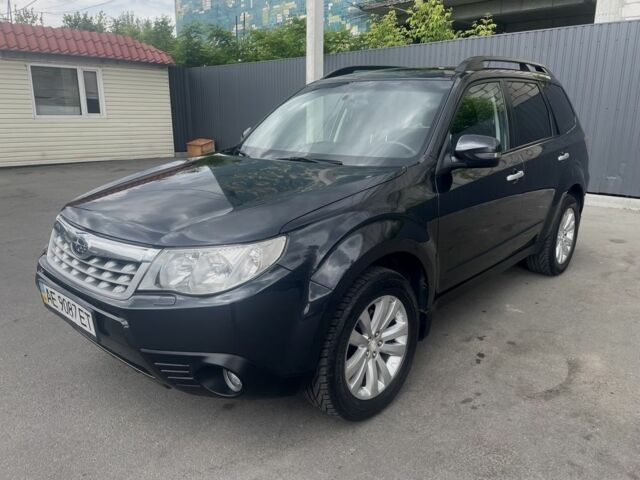 Сірий Субару Forester, об'ємом двигуна 0.25 л та пробігом 155 тис. км за 9900 $, фото 1 на Automoto.ua