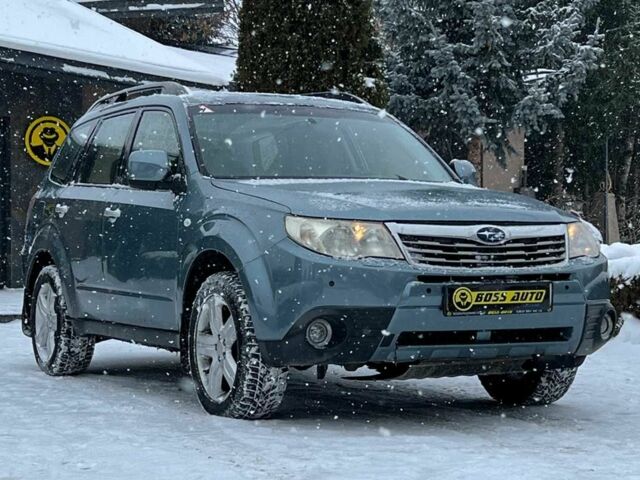 Серый Субару Форестер, объемом двигателя 2.5 л и пробегом 188 тыс. км за 11200 $, фото 1 на Automoto.ua