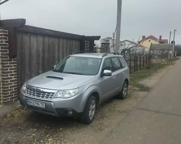 Сірий Субару Forester, об'ємом двигуна 2 л та пробігом 180 тис. км за 8200 $, фото 1 на Automoto.ua