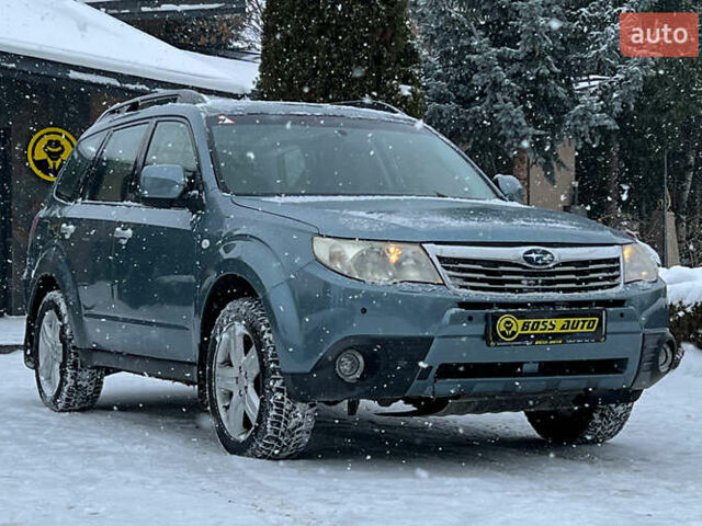 Сірий Субару Forester, об'ємом двигуна 2.46 л та пробігом 188 тис. км за 11200 $, фото 1 на Automoto.ua