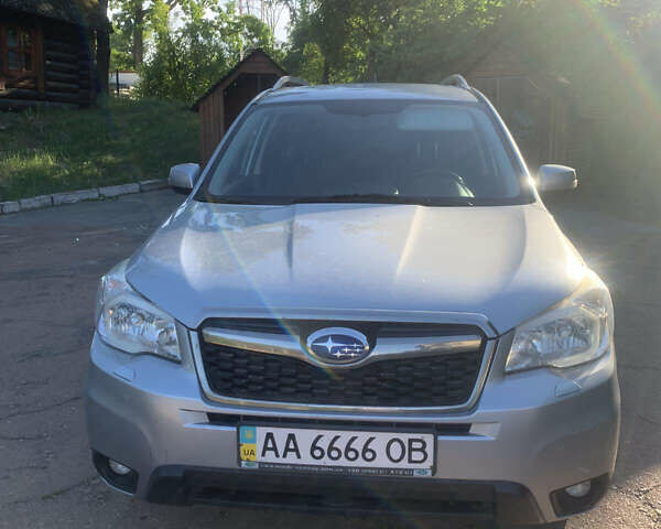 Сірий Субару Forester, об'ємом двигуна 2.5 л та пробігом 293 тис. км за 13000 $, фото 1 на Automoto.ua