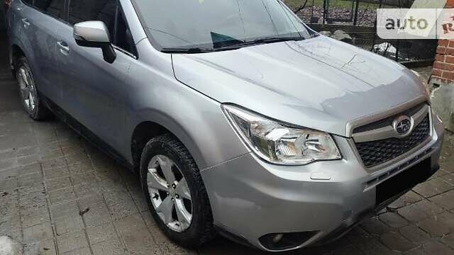 Сірий Субару Forester, об'ємом двигуна 2 л та пробігом 180 тис. км за 16300 $, фото 1 на Automoto.ua