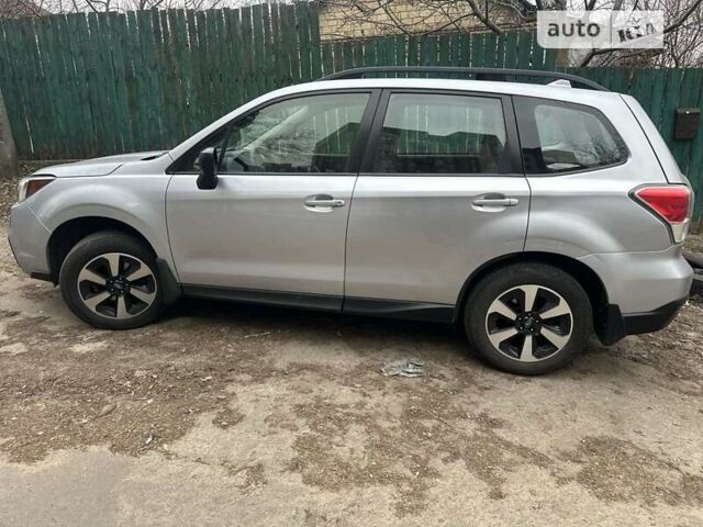 Сірий Субару Forester, об'ємом двигуна 2.5 л та пробігом 102 тис. км за 13300 $, фото 1 на Automoto.ua