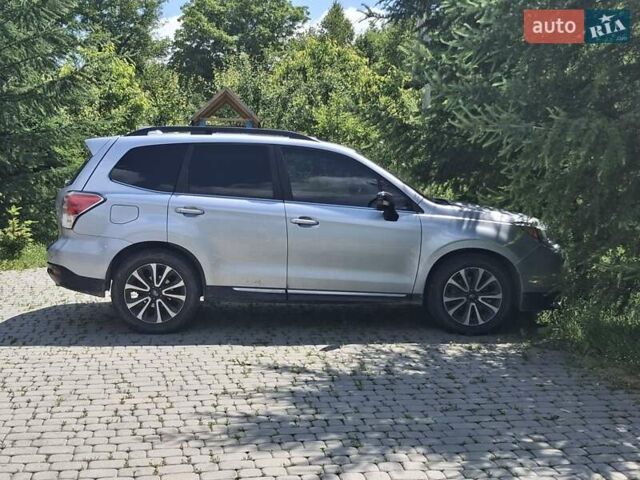 Серый Субару Форестер, объемом двигателя 2 л и пробегом 66 тыс. км за 16900 $, фото 1 на Automoto.ua