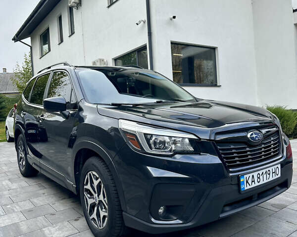 Субару Форестер 2018 в Киеве на Automoto.ua Серый Субару Форестер, объемом двигателя 2.46 л и пробегом 117 тыс. км за 16000 $, фото 1 на Automoto.ua