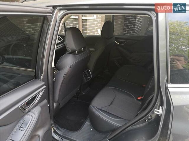 Сірий Субару Forester, об'ємом двигуна 2 л та пробігом 115 тис. км за 24000 $, фото 1 на Automoto.ua