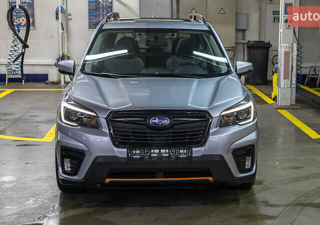 Сірий Субару Forester, об'ємом двигуна 2.5 л та пробігом 30 тис. км за 21900 $, фото 1 на Automoto.ua