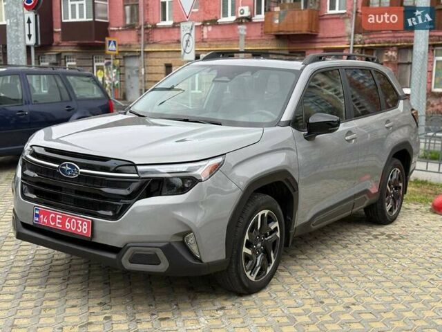 Серый Субару Форестер, объемом двигателя 2.5 л и пробегом 18 тыс. км за 31490 $, фото 1 на Automoto.ua