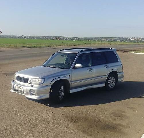 Сірий Субару Forester, об'ємом двигуна 2 л та пробігом 350 тис. км за 5499 $, фото 1 на Automoto.ua