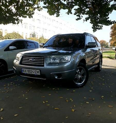 Сірий Субару Forester, об'ємом двигуна 2 л та пробігом 180 тис. км за 8500 $, фото 1 на Automoto.ua