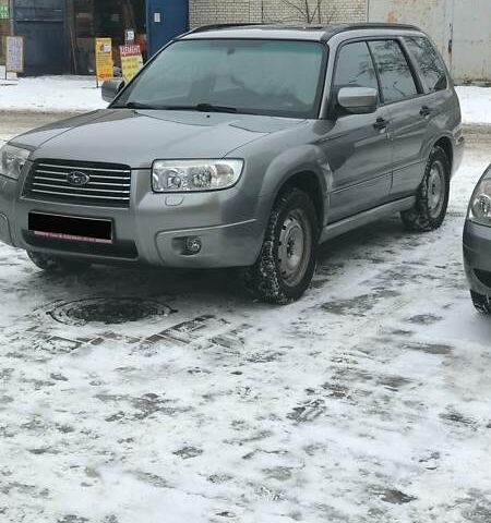 Сірий Субару Forester, об'ємом двигуна 2 л та пробігом 200 тис. км за 8300 $, фото 1 на Automoto.ua