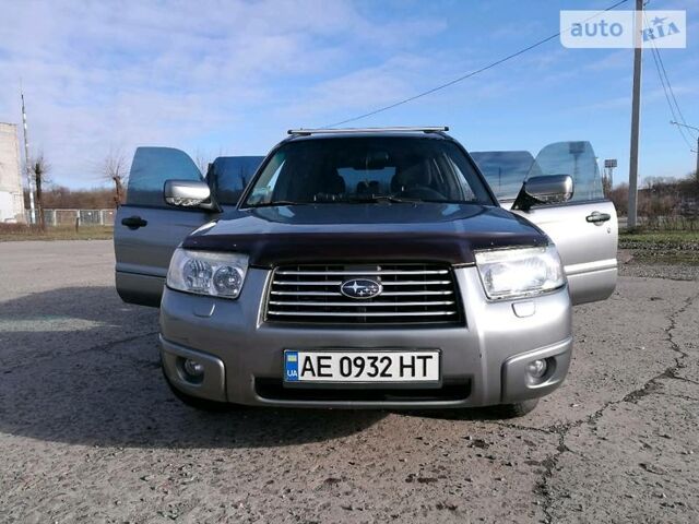 Сірий Субару Forester, об'ємом двигуна 2 л та пробігом 160 тис. км за 9300 $, фото 1 на Automoto.ua