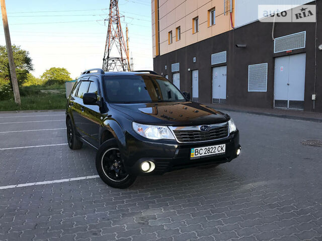 Сірий Субару Forester, об'ємом двигуна 2 л та пробігом 147 тис. км за 10250 $, фото 1 на Automoto.ua