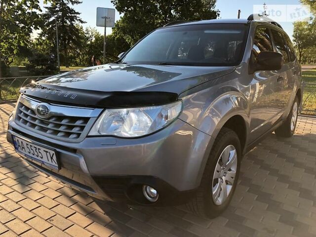 Сірий Субару Forester, об'ємом двигуна 2 л та пробігом 85 тис. км за 12900 $, фото 1 на Automoto.ua