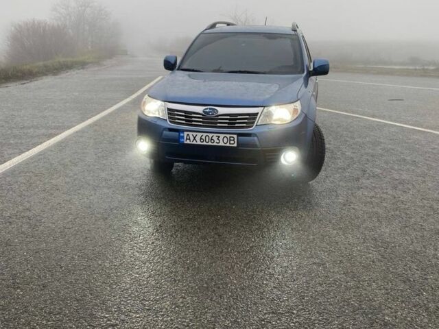 Синий Субару Форестер, объемом двигателя 2.5 л и пробегом 320 тыс. км за 7999 $, фото 1 на Automoto.ua