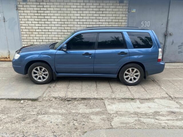 Синий Субару Форестер, объемом двигателя 2 л и пробегом 210 тыс. км за 6100 $, фото 1 на Automoto.ua