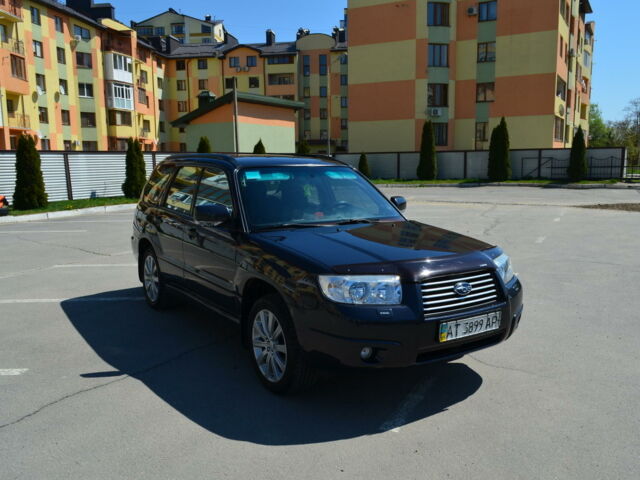 Синій Субару Forester, об'ємом двигуна 2 л та пробігом 161 тис. км за 9000 $, фото 1 на Automoto.ua