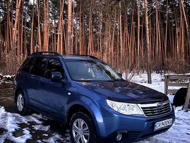 Синій Субару Forester, об'ємом двигуна 2 л та пробігом 270 тис. км за 8500 $, фото 1 на Automoto.ua