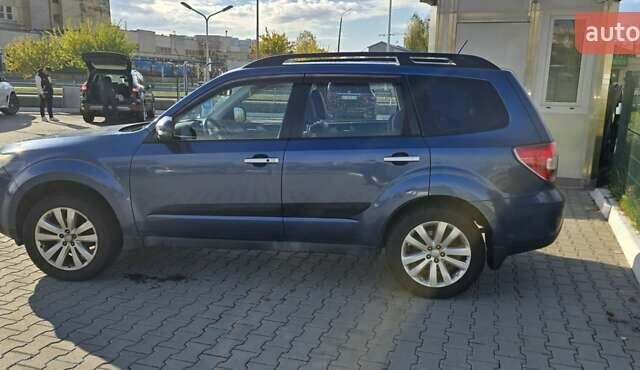 Синій Субару Forester, об'ємом двигуна 2 л та пробігом 145 тис. км за 11700 $, фото 1 на Automoto.ua