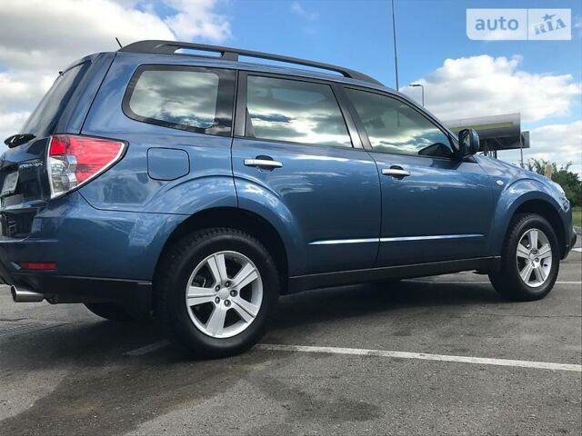 Синій Субару Forester, об'ємом двигуна 2 л та пробігом 54 тис. км за 12500 $, фото 1 на Automoto.ua