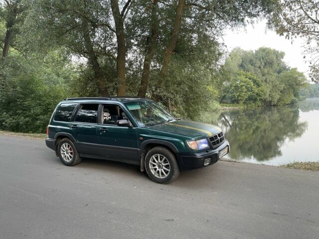 Зелений Субару Forester, об'ємом двигуна 2 л та пробігом 370 тис. км за 2208 $, фото 1 на Automoto.ua