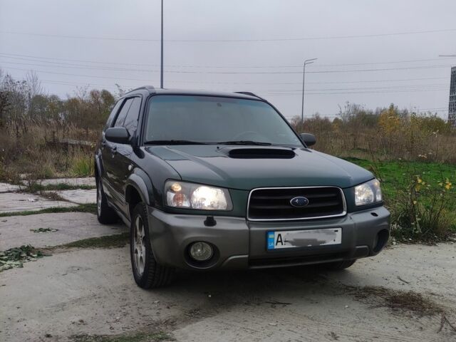 Зеленый Субару Форестер, объемом двигателя 2 л и пробегом 200 тыс. км за 4500 $, фото 1 на Automoto.ua