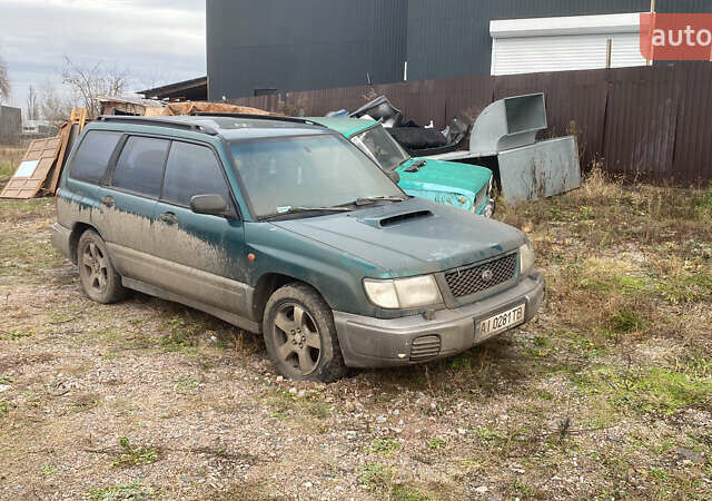 Зеленый Субару Форестер, объемом двигателя 2 л и пробегом 290 тыс. км за 2500 $, фото 1 на Automoto.ua