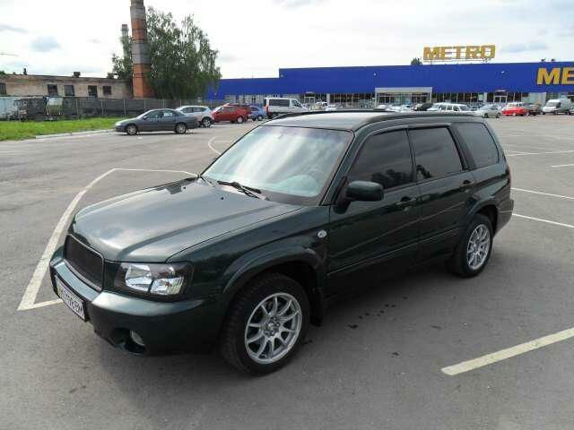 Зелений Субару Forester, об'ємом двигуна 2 л та пробігом 262 тис. км за 9000 $, фото 1 на Automoto.ua