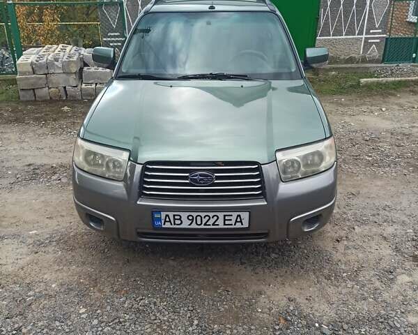 Зеленый Субару Форестер, объемом двигателя 1.99 л и пробегом 170 тыс. км за 5500 $, фото 1 на Automoto.ua