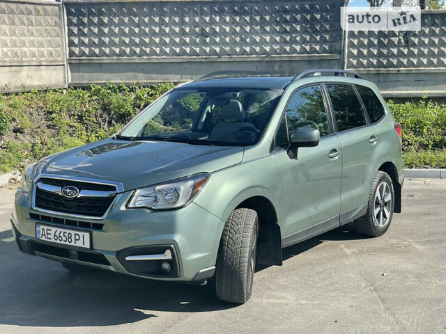 Зелений Субару Forester, об'ємом двигуна 2.5 л та пробігом 178 тис. км за 13900 $, фото 1 на Automoto.ua