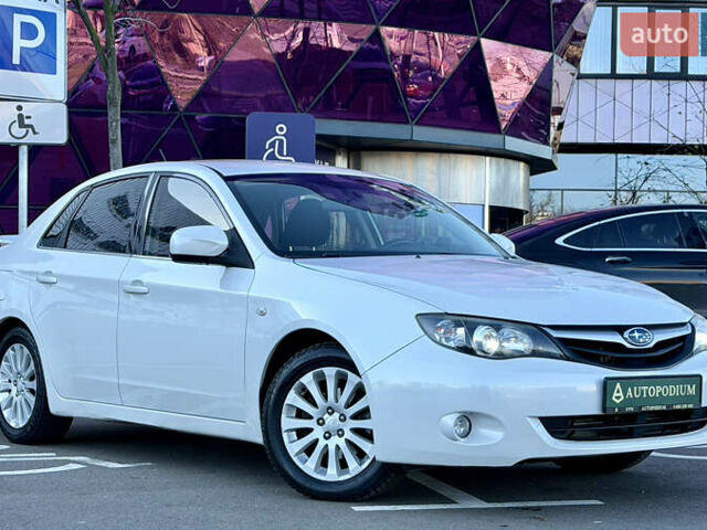 Белый Субару Импреза, объемом двигателя 1.99 л и пробегом 150 тыс. км за 8700 $, фото 1 на Automoto.ua
