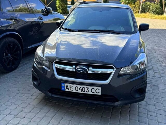 Серый Субару Импреза, объемом двигателя 2 л и пробегом 120 тыс. км за 10000 $, фото 1 на Automoto.ua