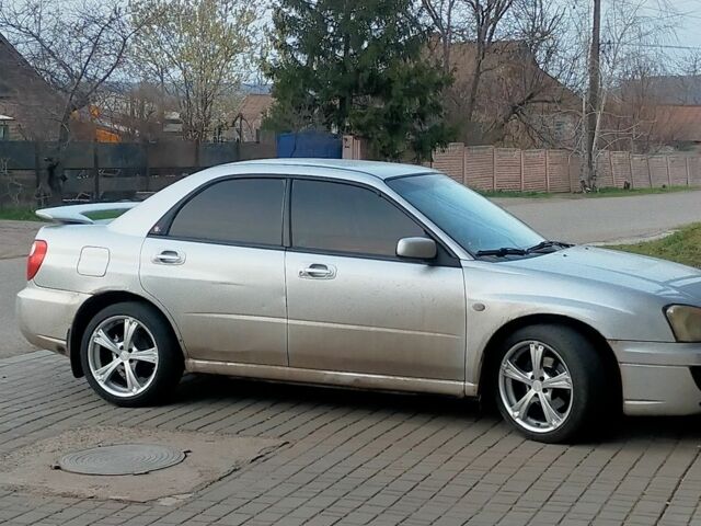 Серый Субару Импреза, объемом двигателя 1.6 л и пробегом 300 тыс. км за 4300 $, фото 1 на Automoto.ua