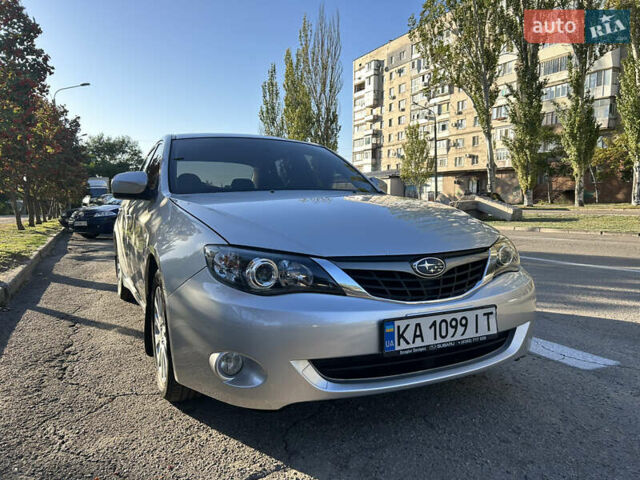 Серый Субару Импреза, объемом двигателя 1.99 л и пробегом 154 тыс. км за 6250 $, фото 1 на Automoto.ua
