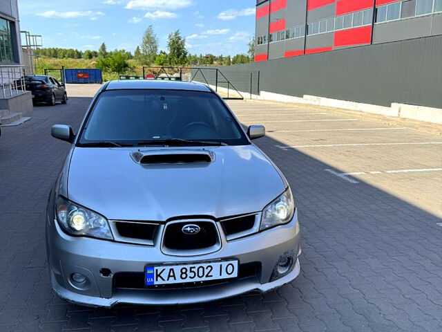 Сірий Субару Імпреза, об'ємом двигуна 2.5 л та пробігом 240 тис. км за 6000 $, фото 1 на Automoto.ua