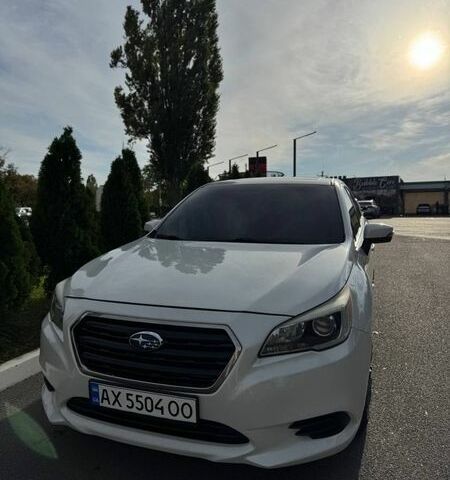 Білий Субару Легасі, об'ємом двигуна 2.46 л та пробігом 250 тис. км за 10900 $, фото 1 на Automoto.ua