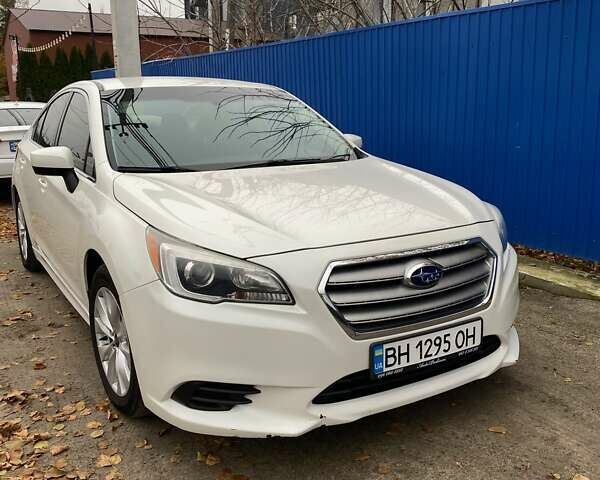 Білий Субару Легасі, об'ємом двигуна 2.5 л та пробігом 170 тис. км за 11200 $, фото 1 на Automoto.ua