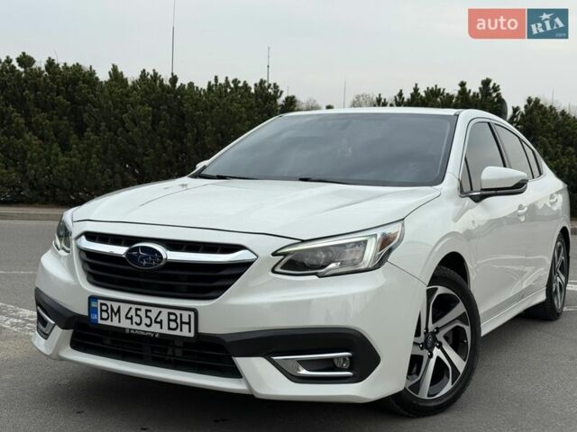 Белый Субару Легаси, объемом двигателя 2.4 л и пробегом 56 тыс. км за 18899 $, фото 1 на Automoto.ua