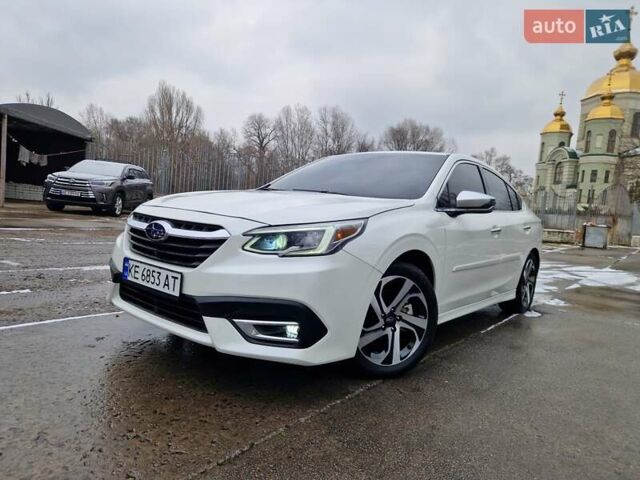 Білий Субару Легасі, об'ємом двигуна 2.4 л та пробігом 20 тис. км за 23500 $, фото 1 на Automoto.ua