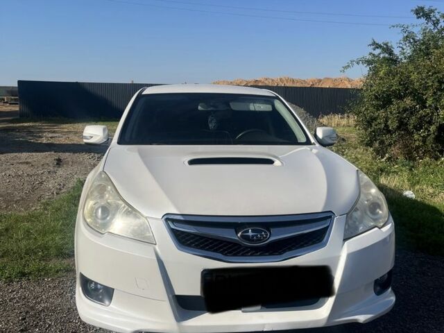 Білий Субару Легасі, об'ємом двигуна 0 л та пробігом 382 тис. км за 3814 $, фото 1 на Automoto.ua