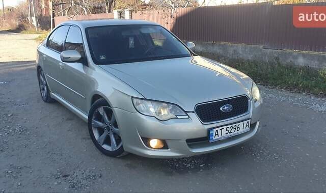 Бежевий Субару Легасі, об'ємом двигуна 2.5 л та пробігом 183 тис. км за 5350 $, фото 1 на Automoto.ua