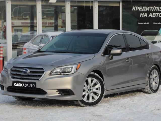 Бежевый Субару Легаси, объемом двигателя 2.5 л и пробегом 72 тыс. км за 12900 $, фото 1 на Automoto.ua