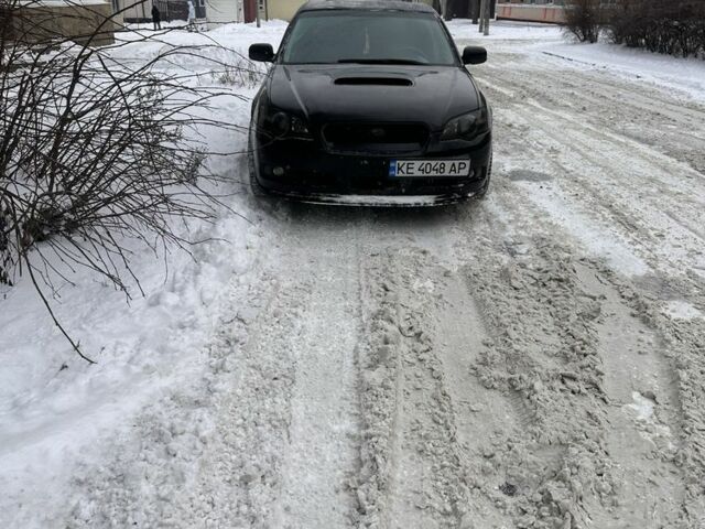 Черный Субару Легаси, объемом двигателя 3 л и пробегом 250 тыс. км за 6500 $, фото 1 на Automoto.ua