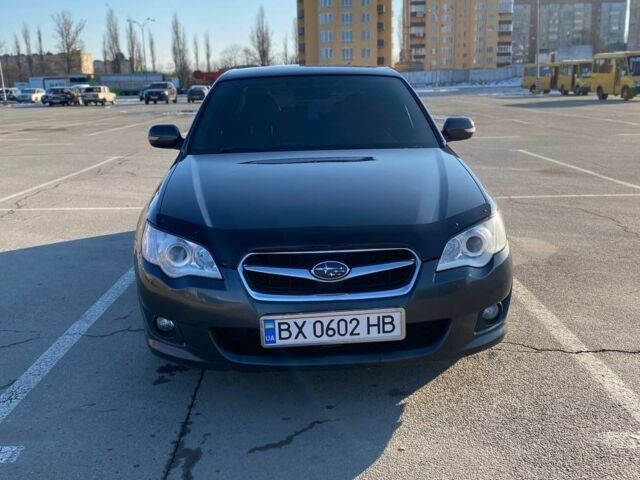 Чорний Субару Легасі, об'ємом двигуна 2 л та пробігом 339 тис. км за 5700 $, фото 1 на Automoto.ua