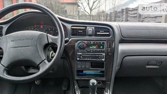 Черный Субару Легаси, объемом двигателя 2 л и пробегом 166 тыс. км за 3600 $, фото 1 на Automoto.ua