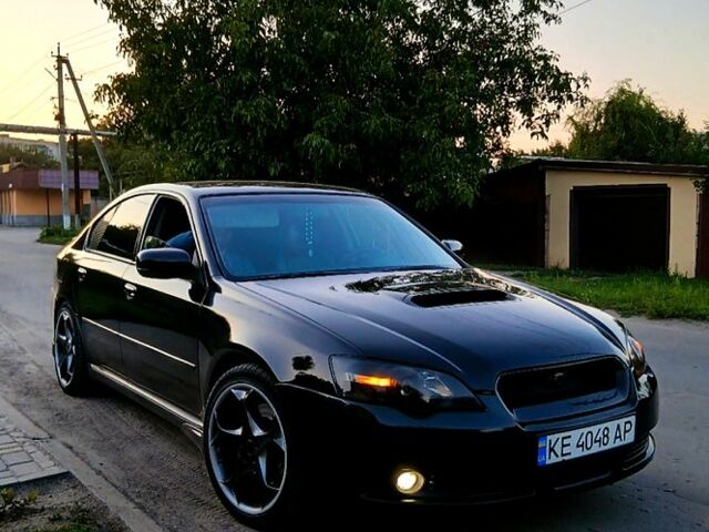 Чорний Субару Легасі, об'ємом двигуна 3 л та пробігом 255 тис. км за 8500 $, фото 1 на Automoto.ua